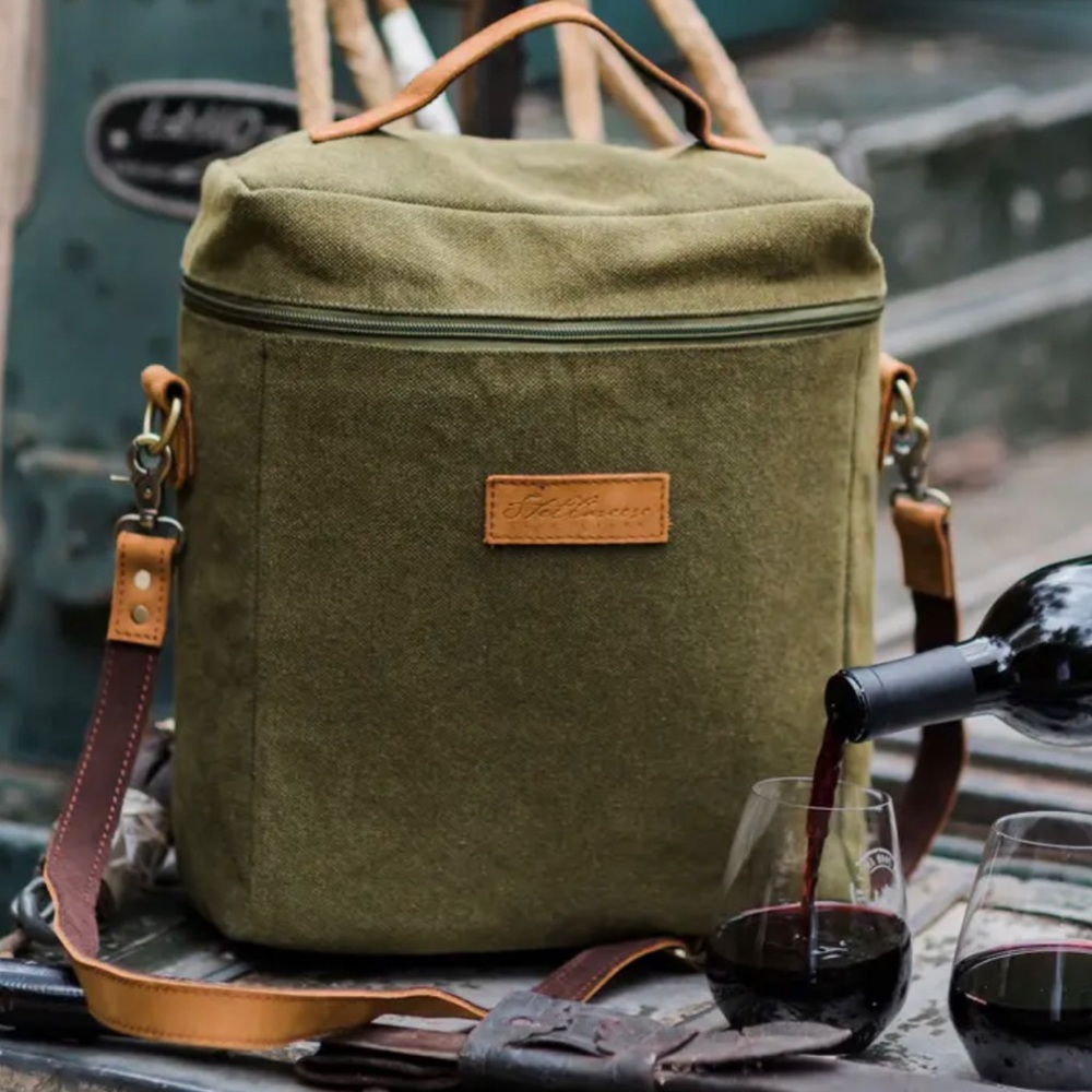 Stellareese 3 bottle wine carrier with crossbody strap